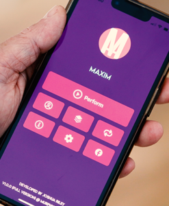 Maxim Physical Copy (App & Online Instruction) by Lloyd Barnes - Trick