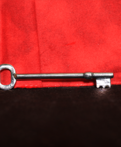Ghost Key (Haunted Key) by Mr. Magic - Trick
