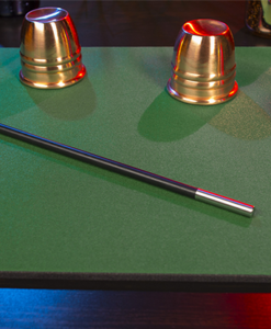 Deluxe Close-Up Pad 16X23 (Green) by Murphy's Magic Supplies - Trick