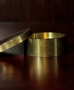L Box by Long Long & Bacon Magic - Trick